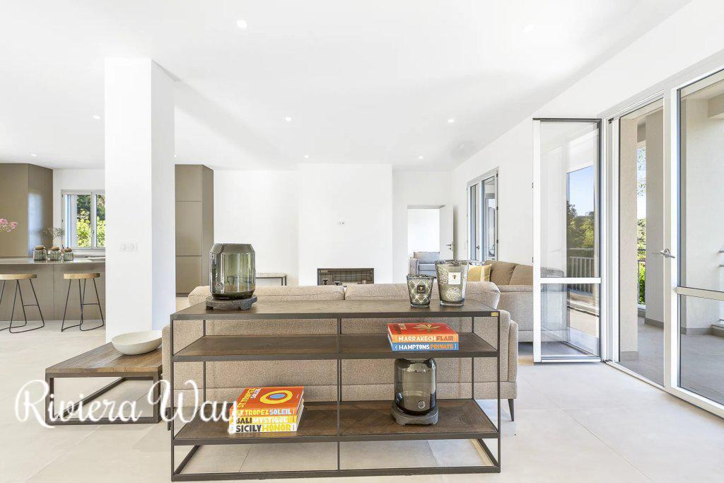 Villa in Mougins, 243 m², photo #10, listing #104271552
