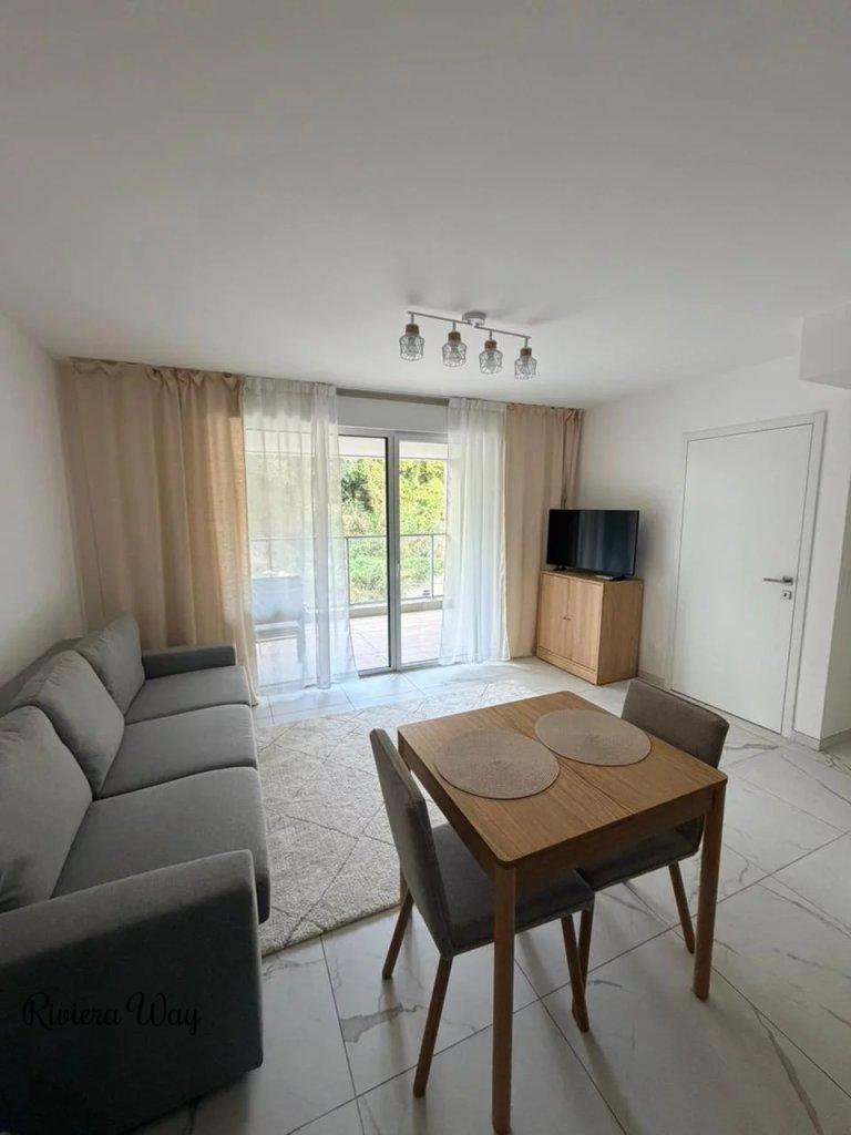 2 room new home in St-Laurent-du-Var, 39 m², photo #2, listing #105088536