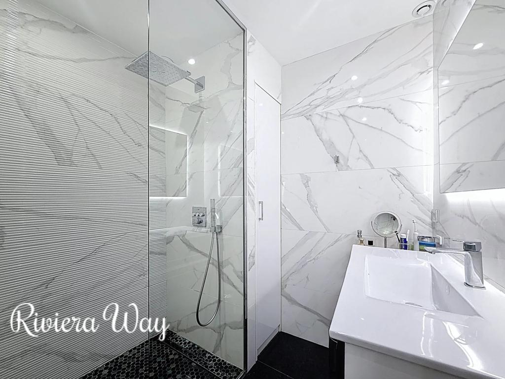 3 room apartment in Le Cannet, photo #8, listing #104007372