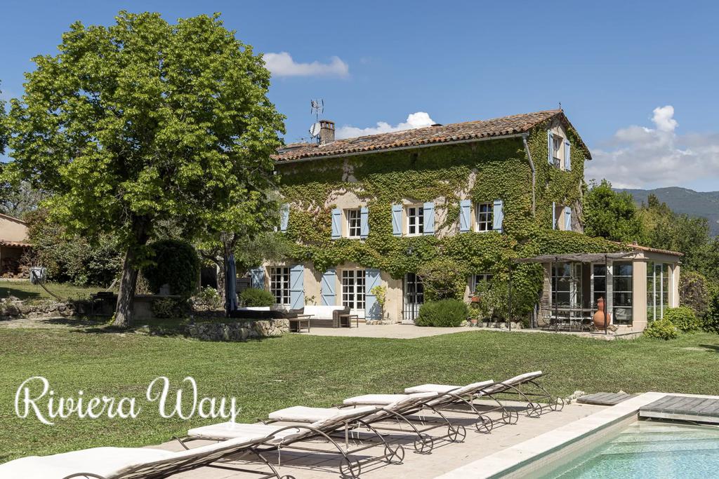 6 room villa in Grasse, photo #3, listing #95032266