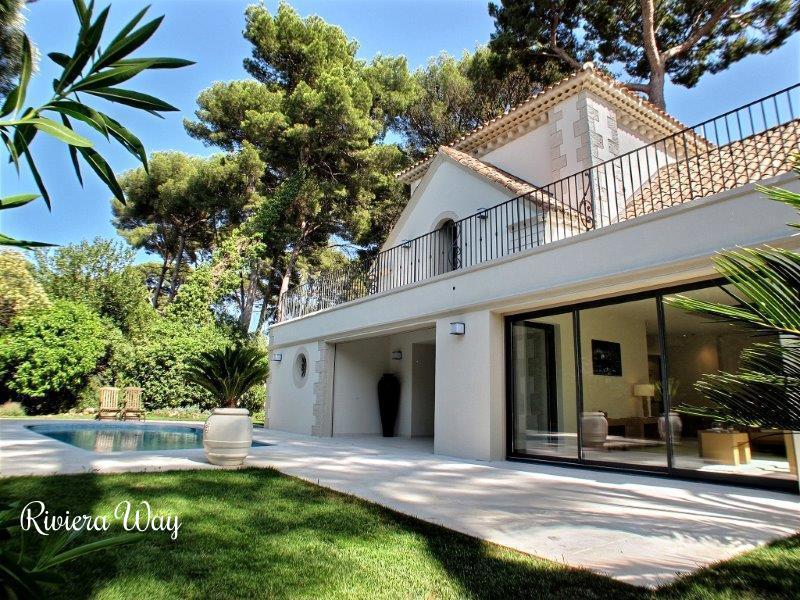 Villa in Cap d'Antibes, 190 m², photo #1, listing #63488880