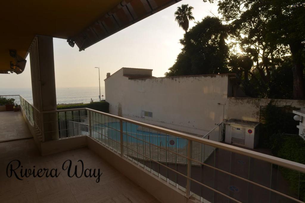 6 room apartment in Menton, 80 m², photo #5, listing #103066278