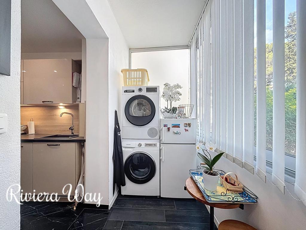 3 room apartment in Le Cannet, photo #10, listing #104007372