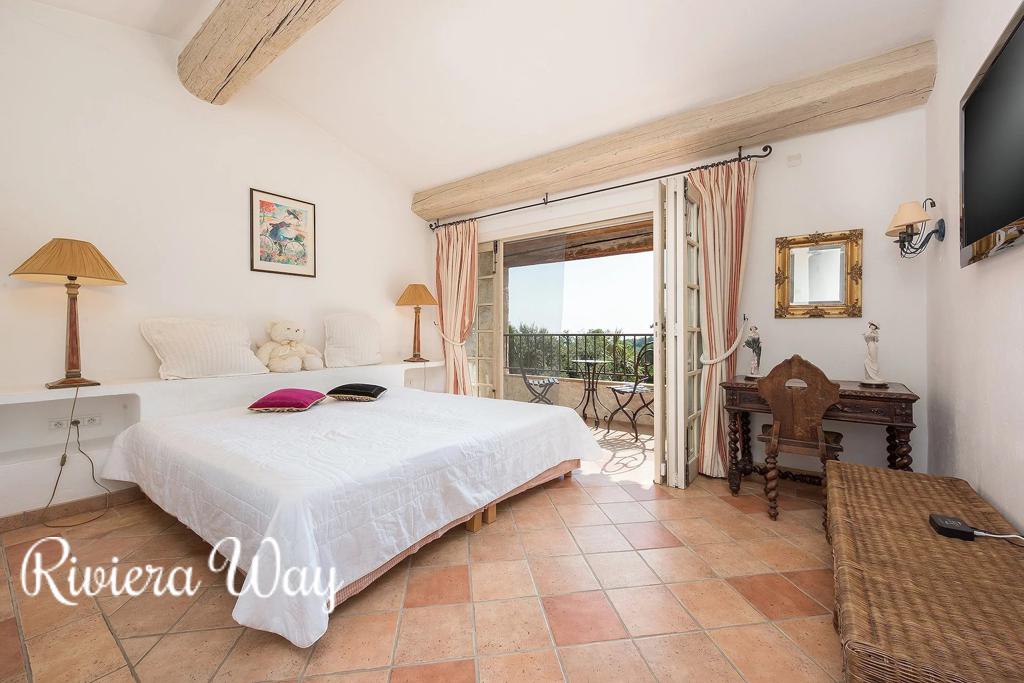 7 room villa in La Colle-sur-Loup, photo #8, listing #102921336