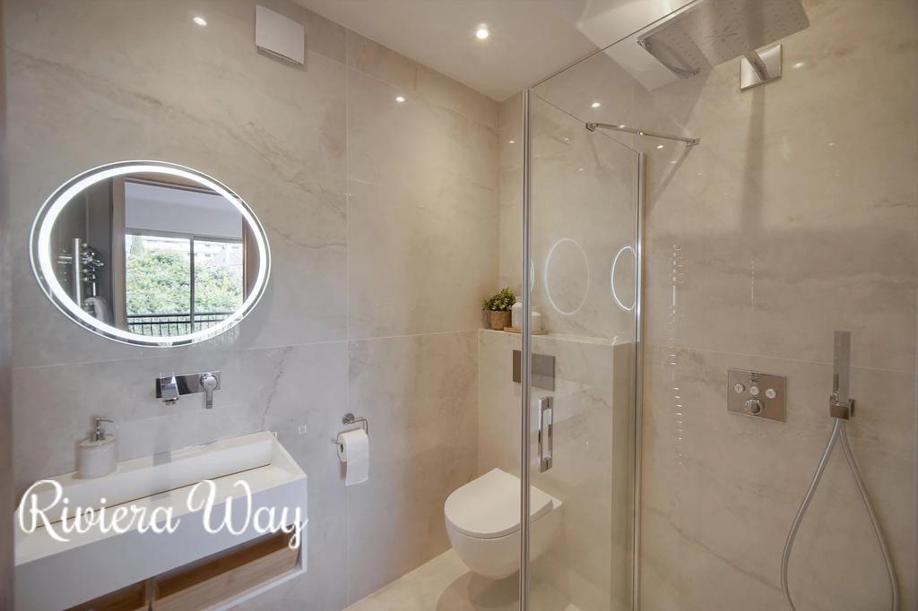 3 room apartment in Cannes, photo #7, listing #102615828
