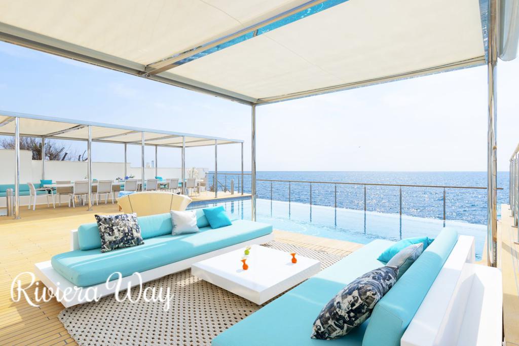 6 room villa in Cap d'Antibes, photo #8, listing #78858486