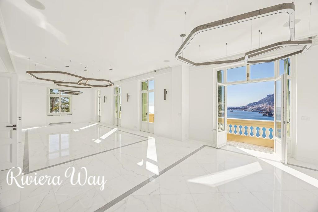 Villa in Roquebrune — Cap Martin, photo #4, listing #104982654