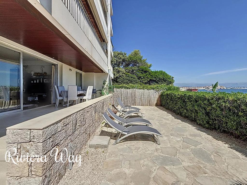 4 room apartment in Cap d'Antibes, photo #2, listing #106322538