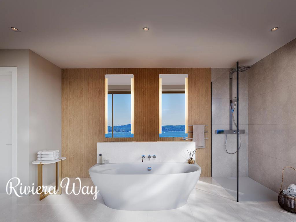 Villa in Grimaud, photo #3, listing #104481048