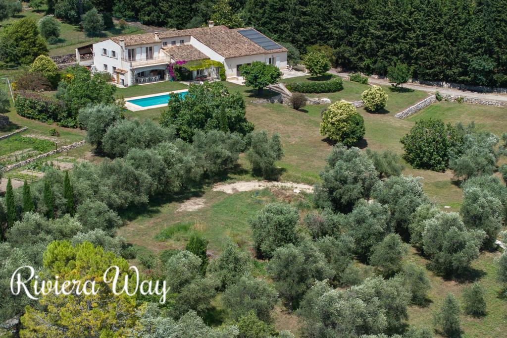 10 room villa in Grasse, photo #4, listing #100163112