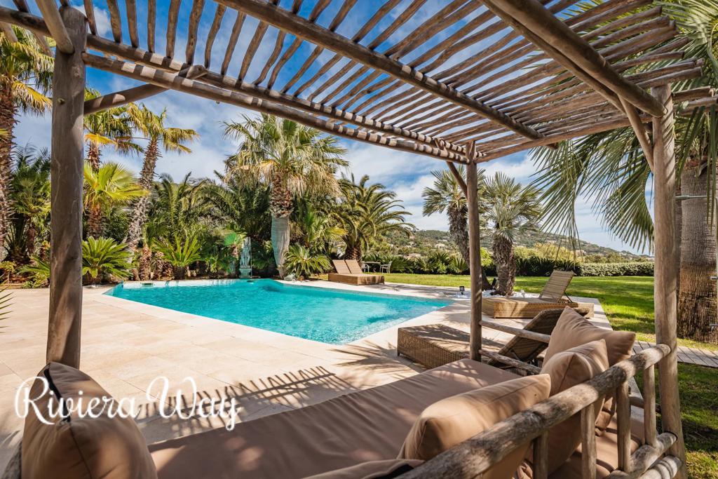 6 room villa in Grimaud, photo #6, listing #104480670
