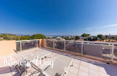 4 room apartment in Antibes, 229 m²
