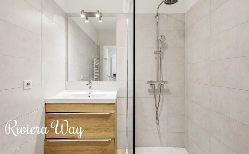 3 room apartment in Le Cannet, photo #7, listing #106611498