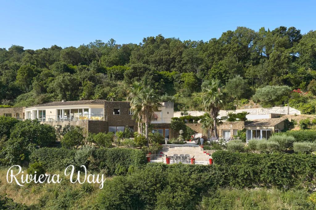 14 room villa in Gassin, photo #5, listing #106663452
