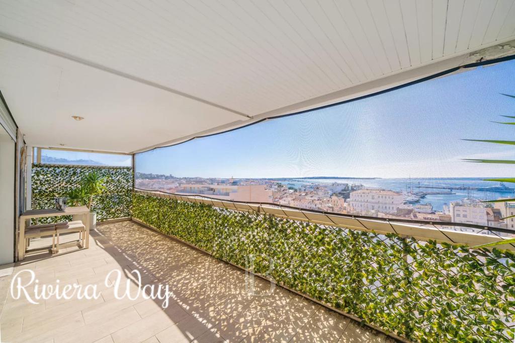 4 room apartment in Cannes, photo #10, listing #87580878