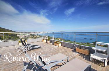 5 room penthouse in Cannes, 164 m²
