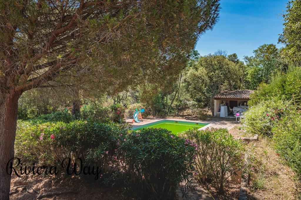 6 room villa in Grimaud, photo #2, listing #104480502