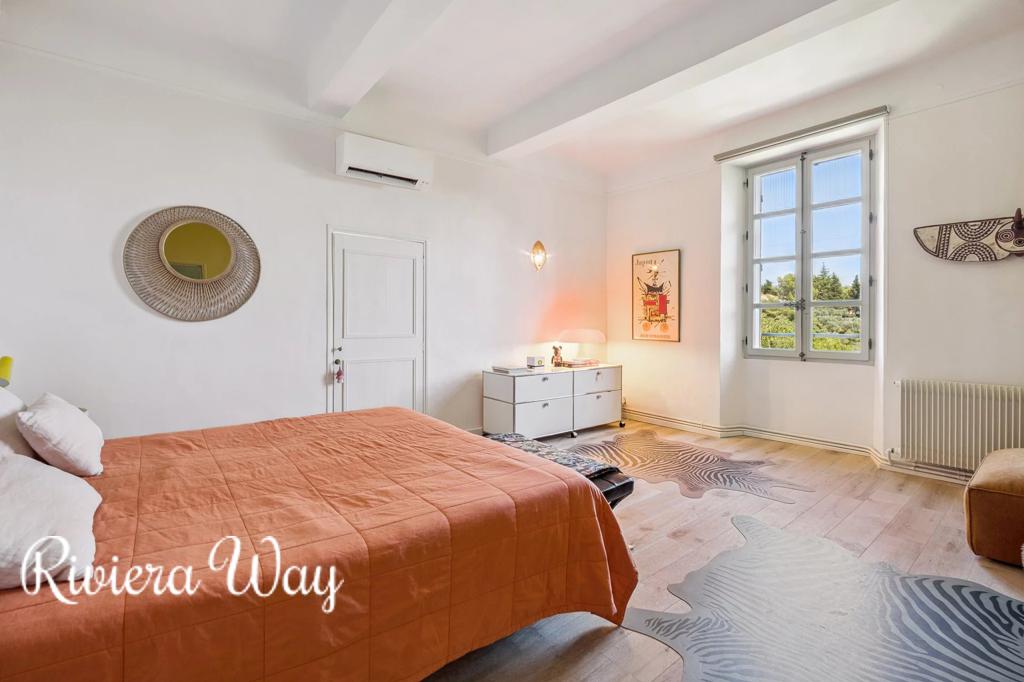 9 room villa in Figanières, photo #5, listing #103689684