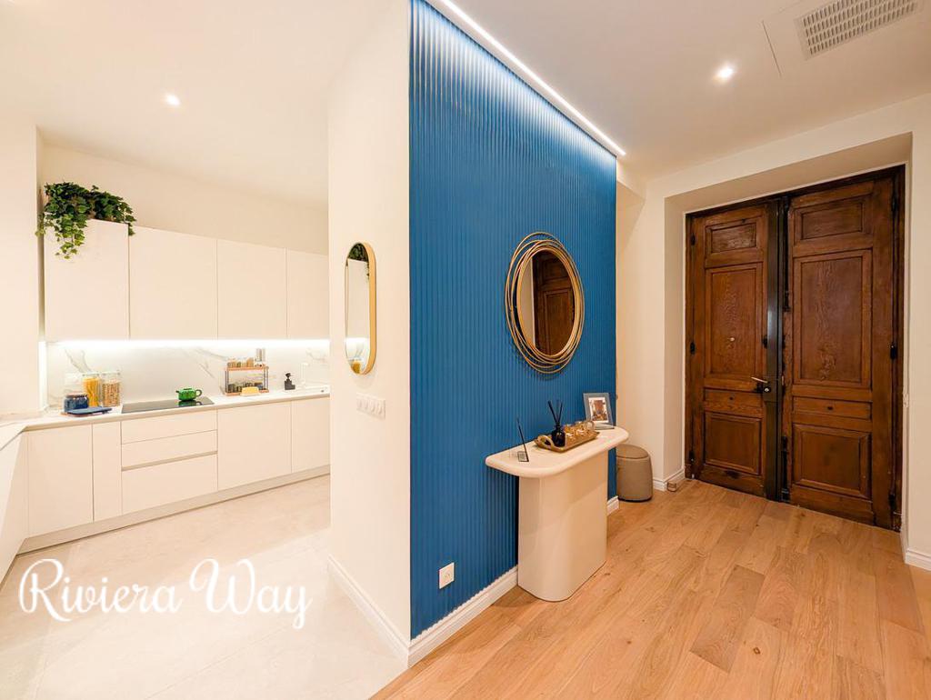 4 room apartment in Nice, 107 m², photo #9, listing #106035426