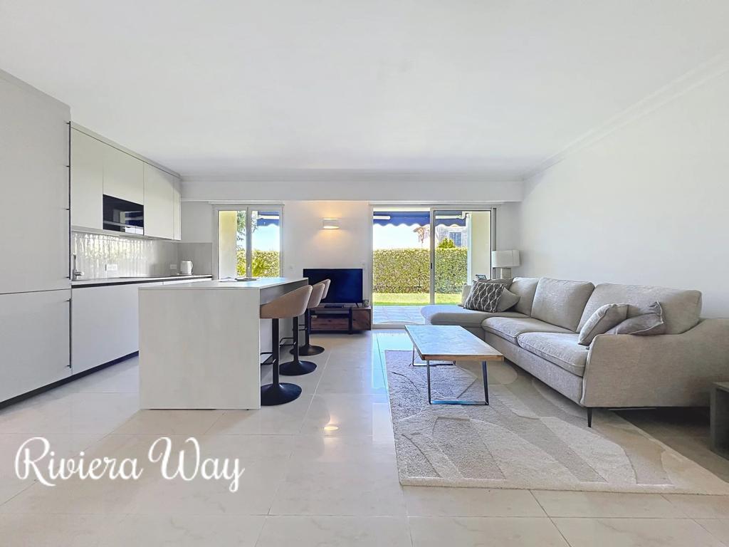 3 room apartment in Cap d'Antibes, photo #10, listing #106497594