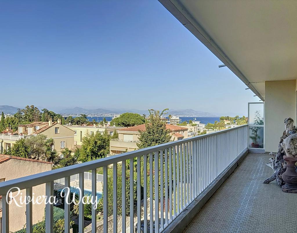 3 room apartment in Cap d'Antibes, photo #3, listing #101350830