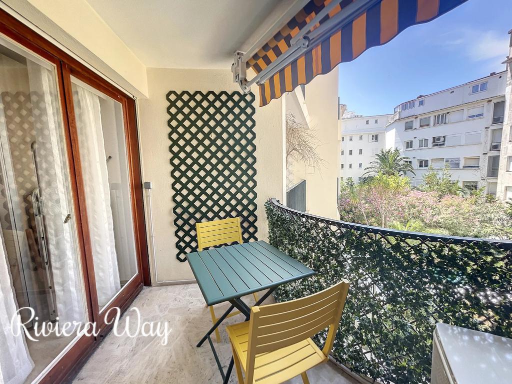 3 room apartment in Cannes, photo #4, listing #96536286