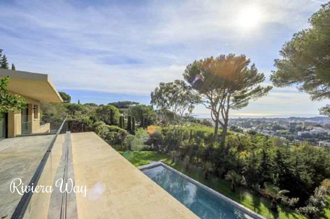 Villa in Mougins, 360 m², photo #3, listing #105527562