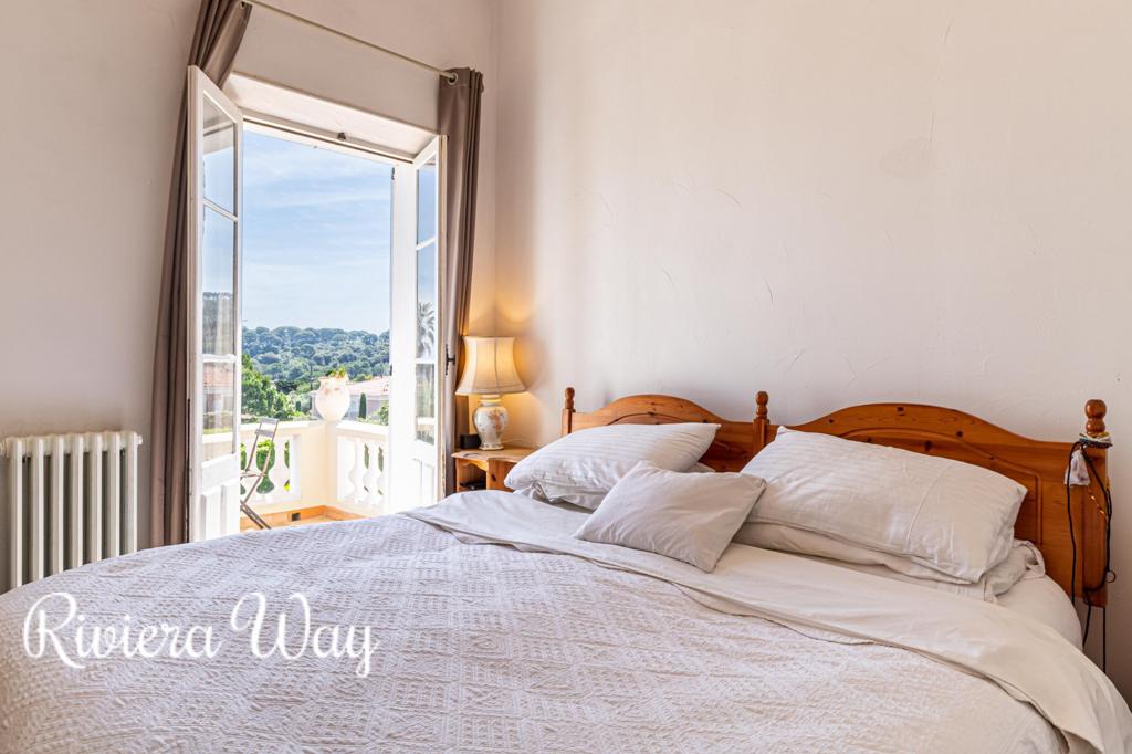 7 room villa in Cap d'Antibes, photo #7, listing #88661538