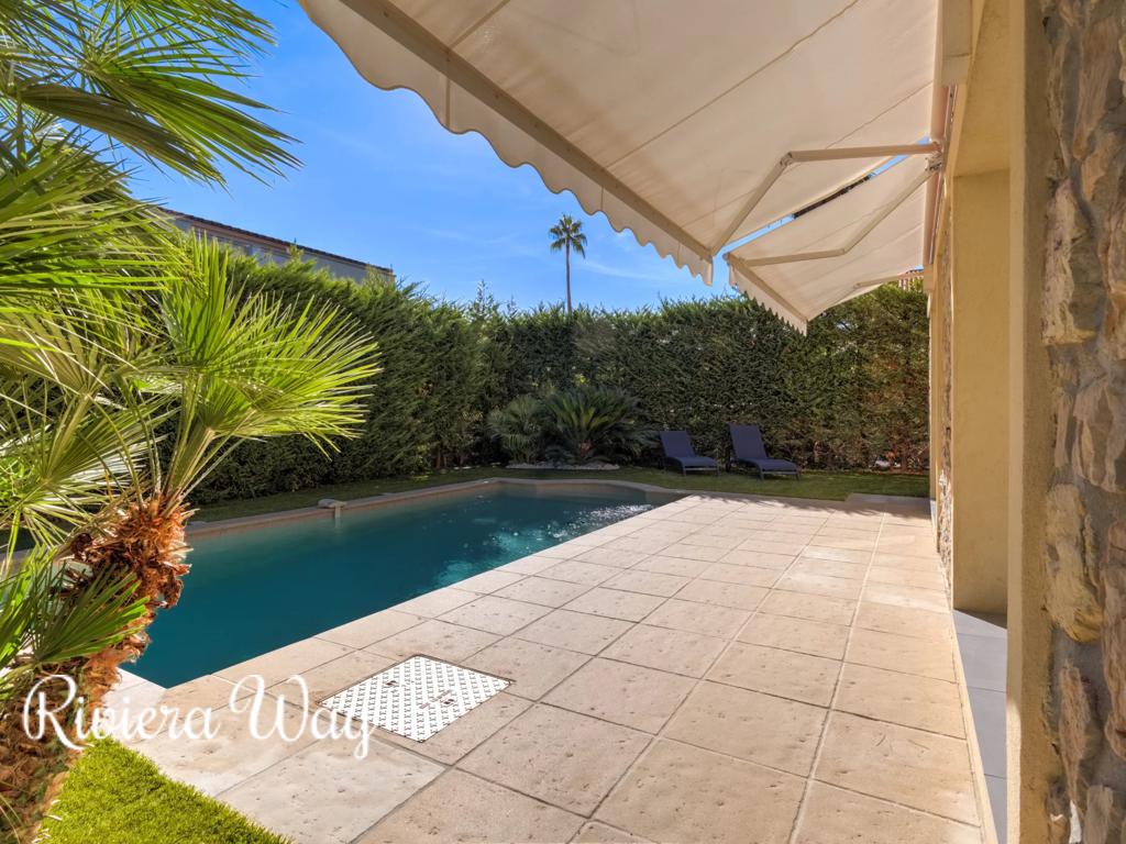 5 room villa in Cap d'Antibes, photo #7, listing #105552132