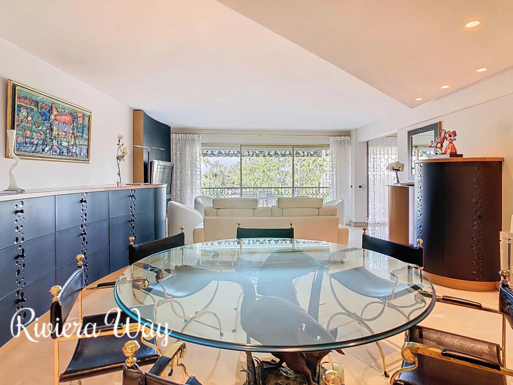 3 room apartment in Boulevard de la Croisette, photo #3, listing #106127490