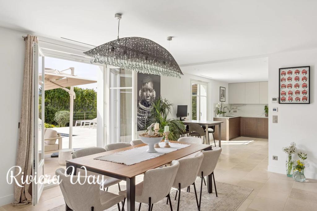 5 room villa in Mougins, photo #5, listing #107101806