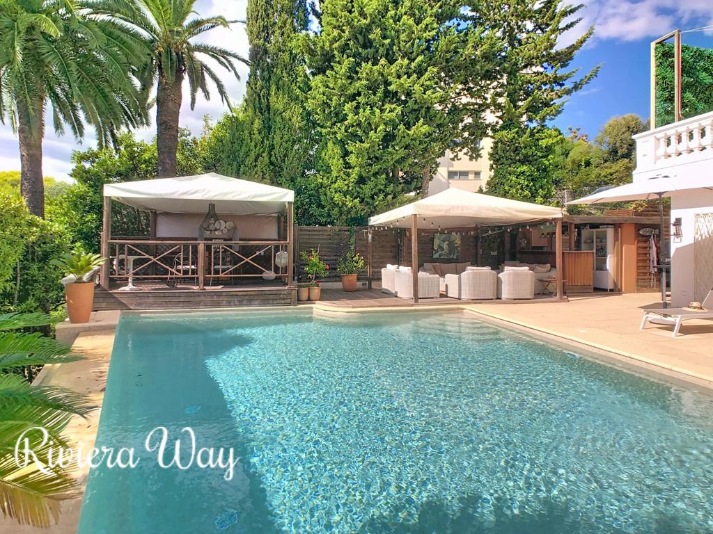 5 room villa in Le Cannet, photo #6, listing #104440098