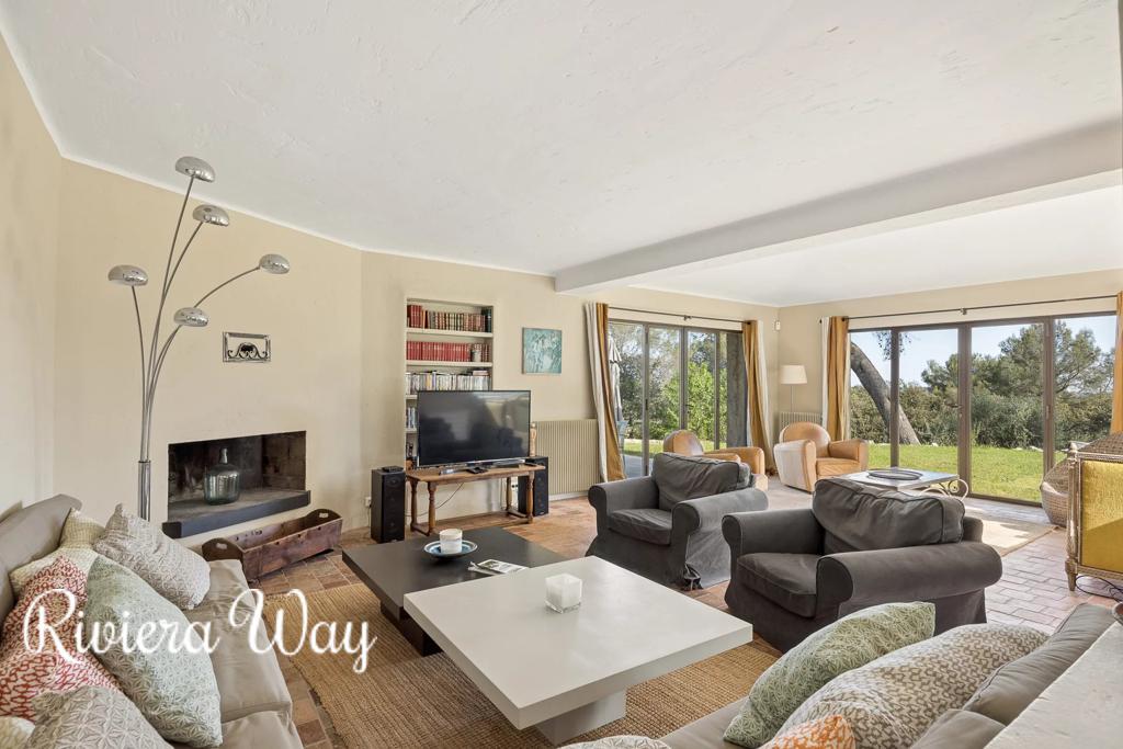 10 room villa in La Colle-sur-Loup, photo #5, listing #106130346