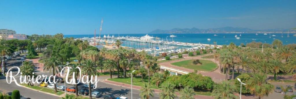 Apartment in Cannes, 106 m², photo #2, listing #63501186