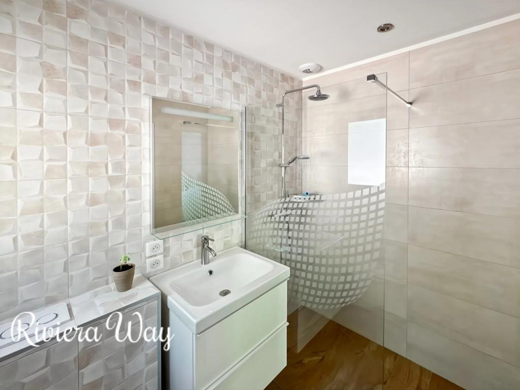 6 room villa in Mandelieu-la-Napoule, photo #5, listing #102958002