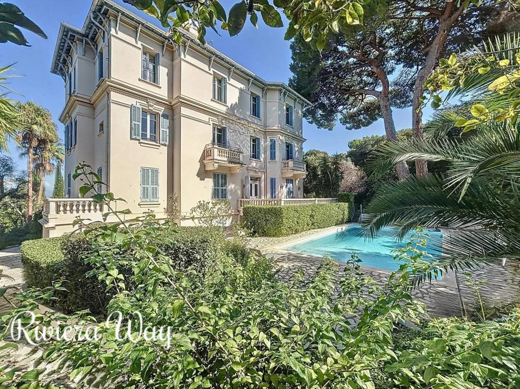 4 room apartment in Antibes, photo #10, listing #101595732