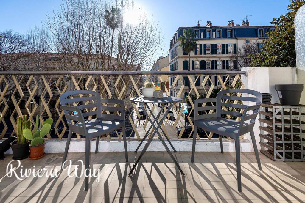 3 room apartment in Nice, 84 m², photo #9, listing #103252674