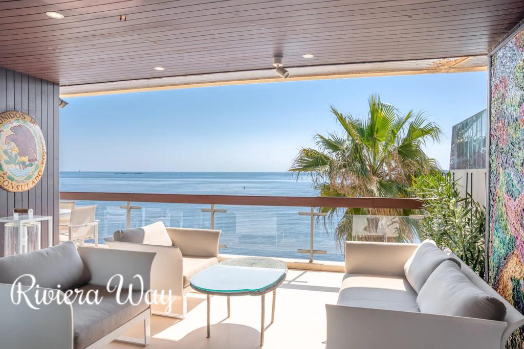 3 room apartment in Cannes, photo #2, listing #105737856