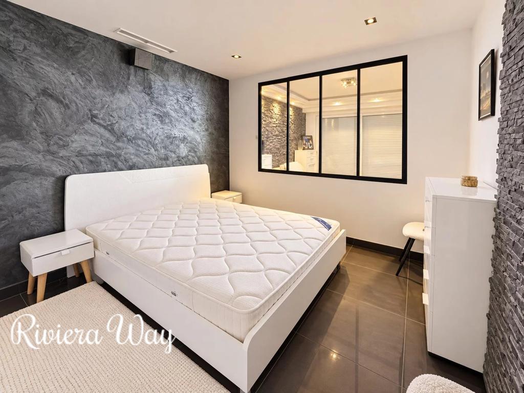 3 room apartment in Juan-les-Pins, photo #8, listing #83212584