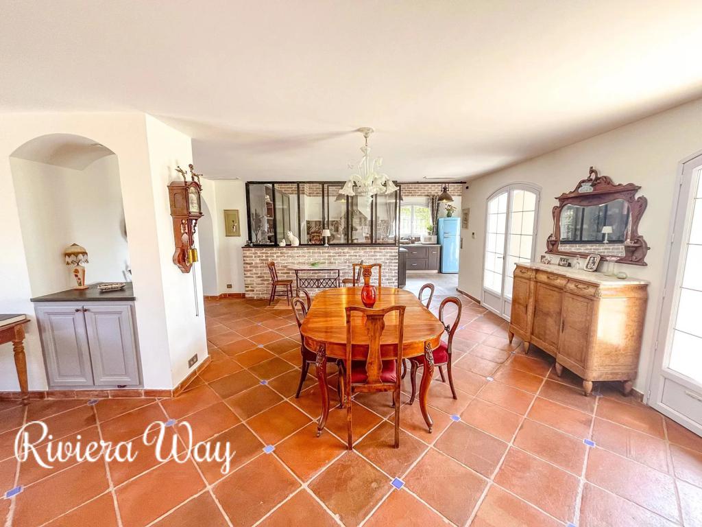 9 room villa in Chateauneuf-Grasse, photo #8, listing #99500856