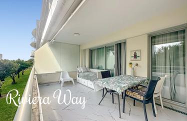 2 room apartment in Antibes