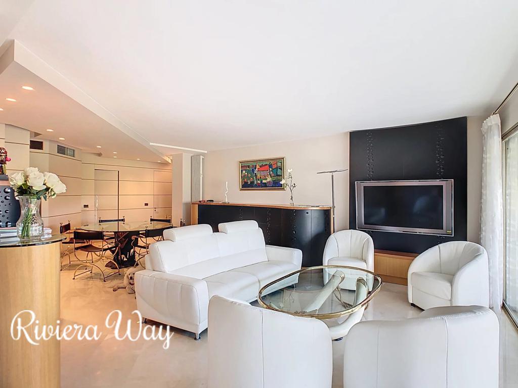 3 room apartment in Boulevard de la Croisette, photo #4, listing #106127490