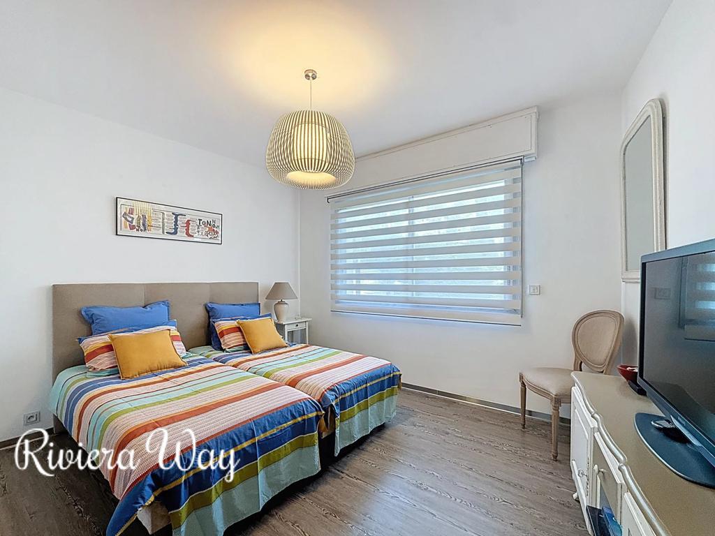 3 room apartment in Le Cannet, photo #9, listing #104007372