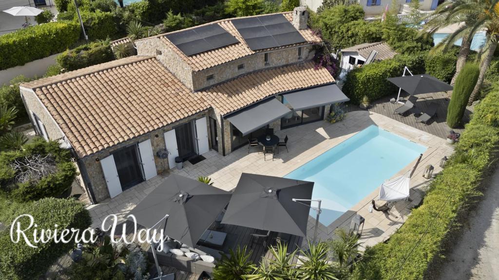 Villa in Grasse, photo #2, listing #103378506