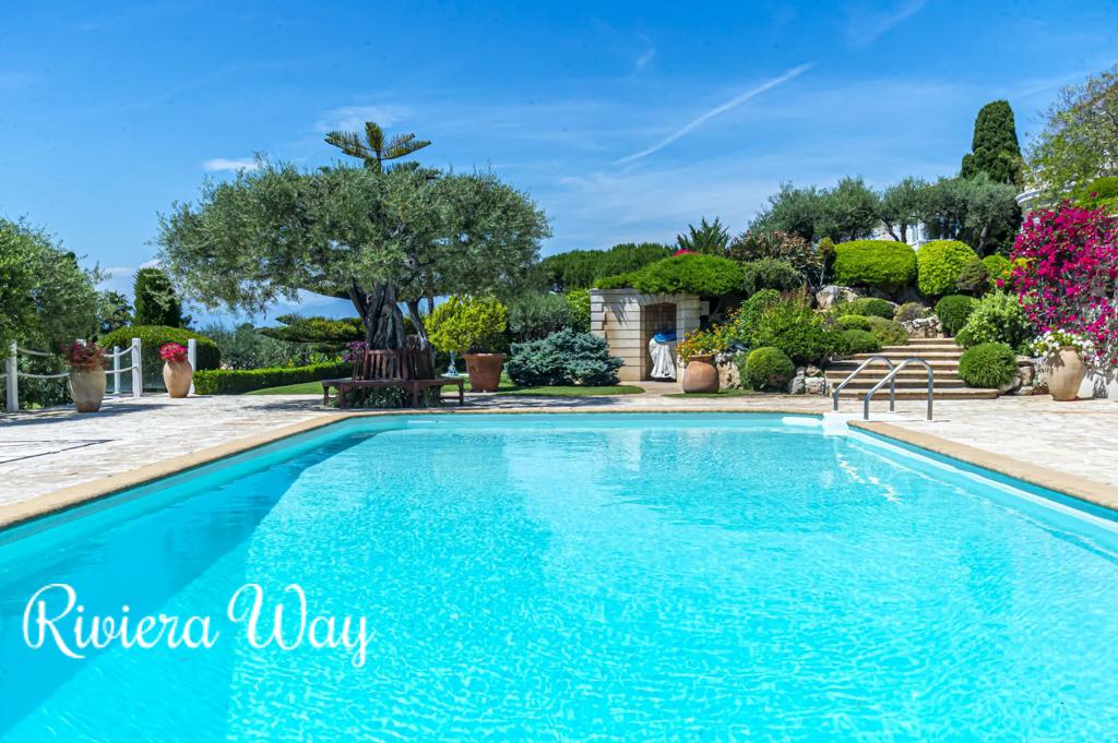5 room villa in Cap d'Antibes, photo #7, listing #98994210