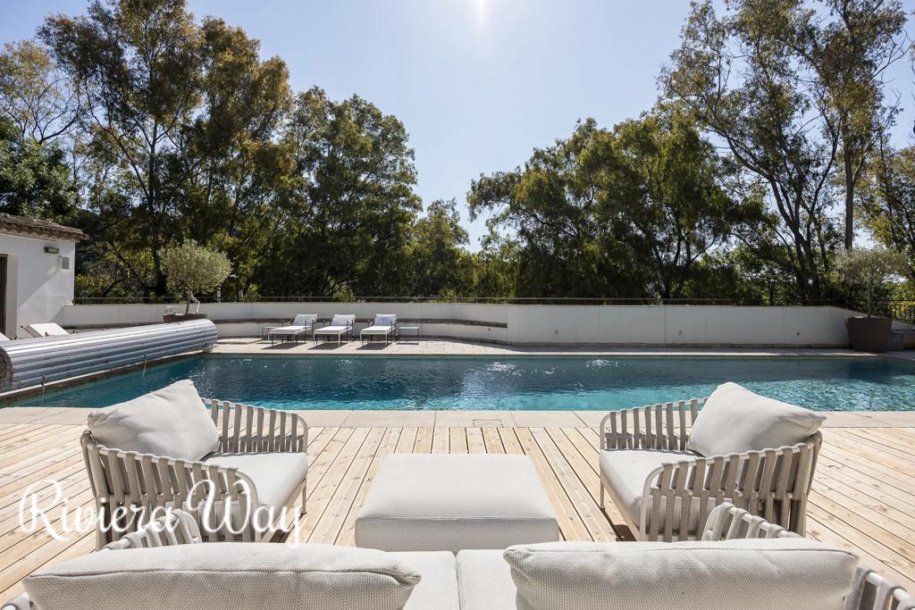 8 room villa in Saint-Paul-de-Vence, photo #6, listing #103113024