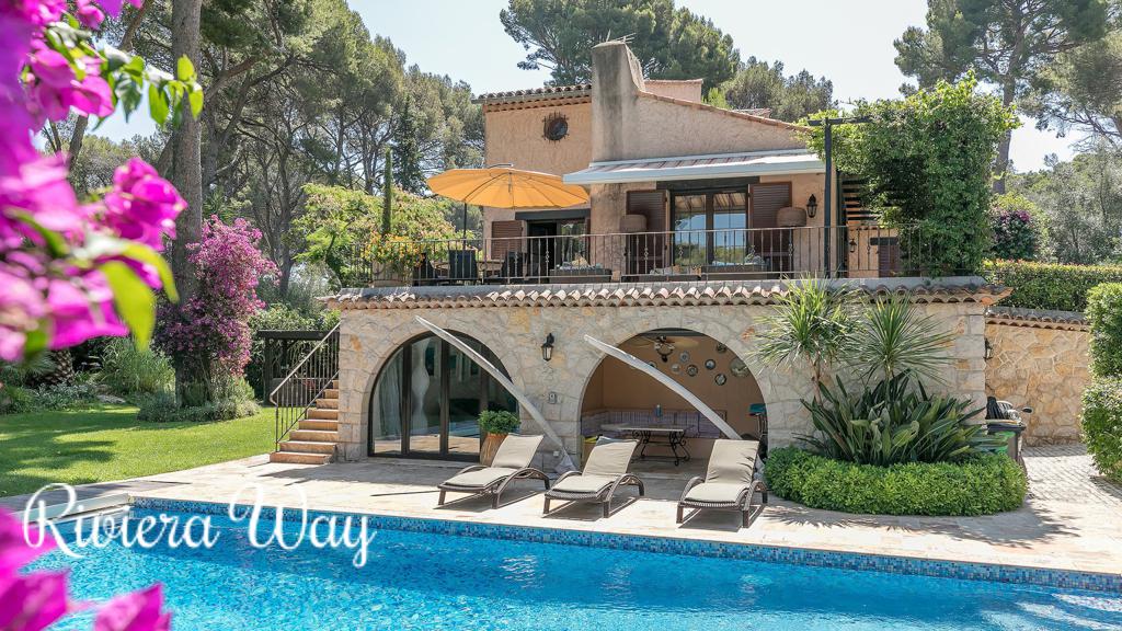 6 room villa in Cap d'Antibes, photo #4, listing #78788346