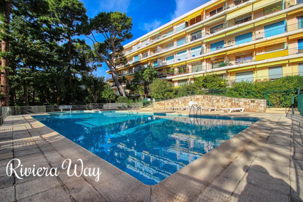 4 room apartment in Cap d'Ail, photo #9, listing #101226048