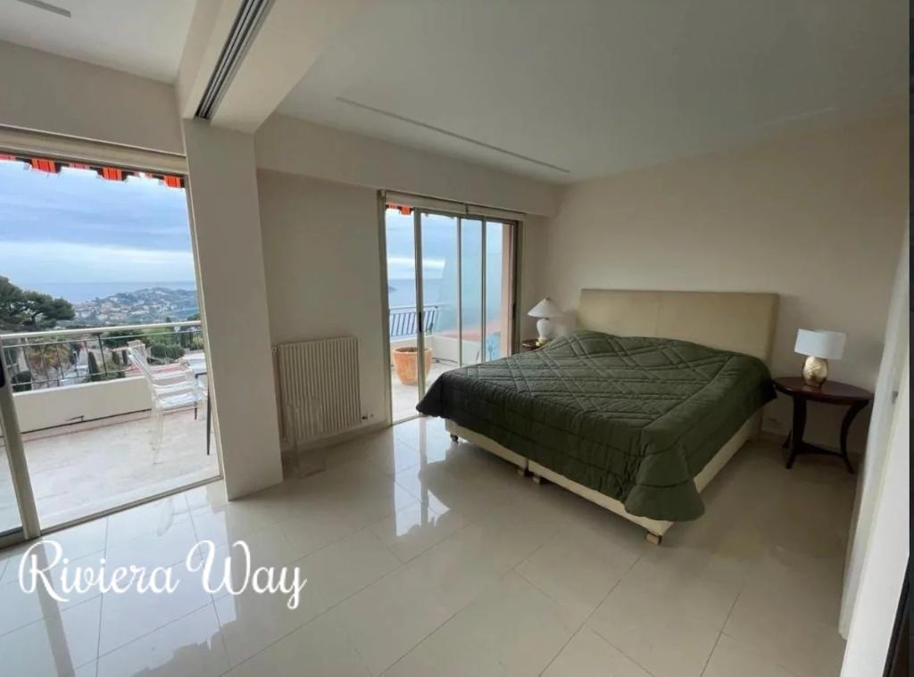 3 room apartment in Villefranche-sur-Mer, photo #4, listing #106514058
