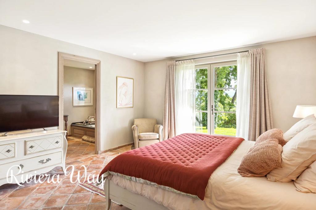 10 room villa in Fayence, photo #6, listing #103169178